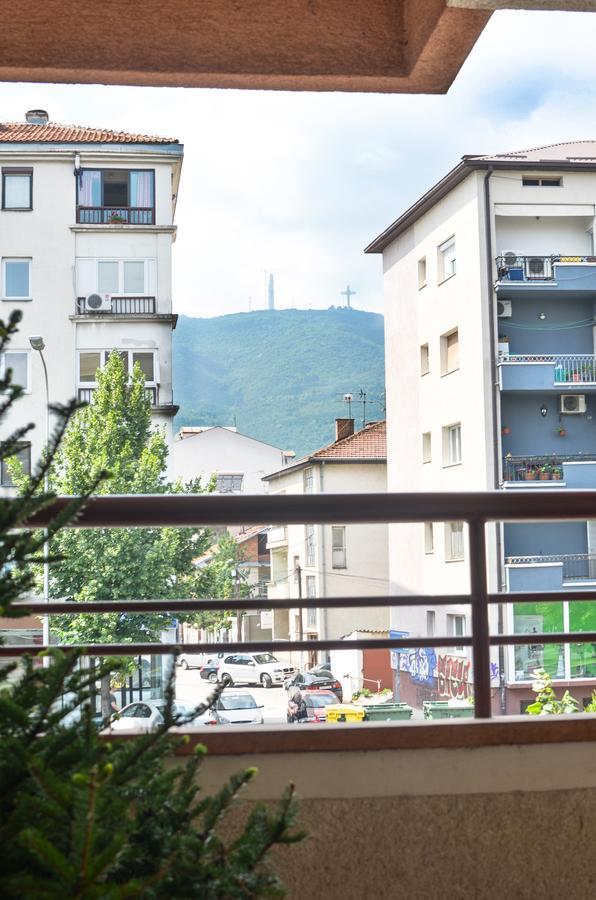 Ap Apartment Near Center Park Skopje Esterno foto